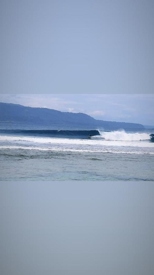 Rumah Nalu Surf Camp Krui Buitenkant foto